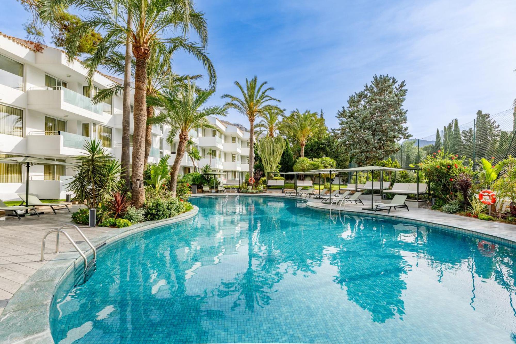 Hotel Illa D'Or & Club Apts 4* Sup Port de Pollença Kültér fotó