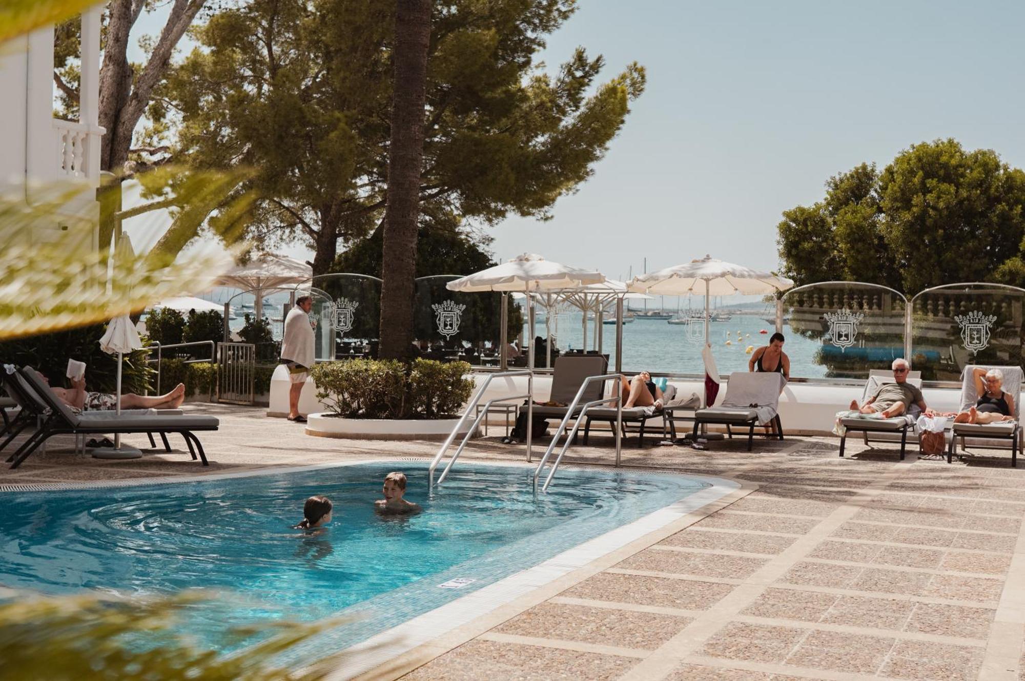 Hotel Illa D'Or & Club Apts 4* Sup Port de Pollença Kültér fotó